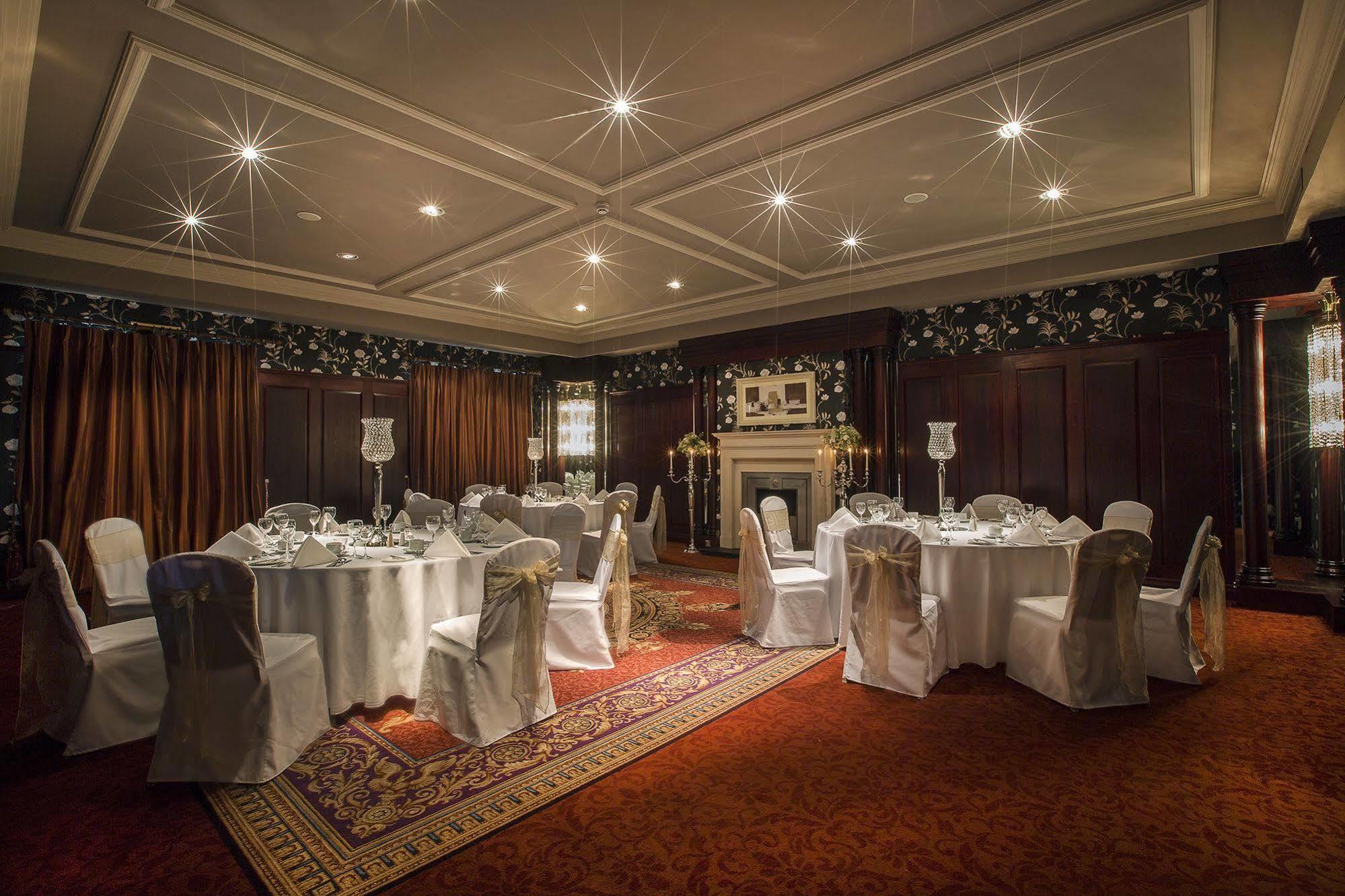Knightsbrook Hotel & Golf Resort Трим Экстерьер фото